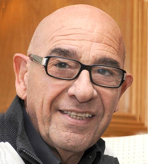 559944_10200208588670737_683971410_n